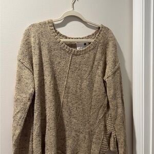 Kensie Heathered Tan Crew Neck Sweater